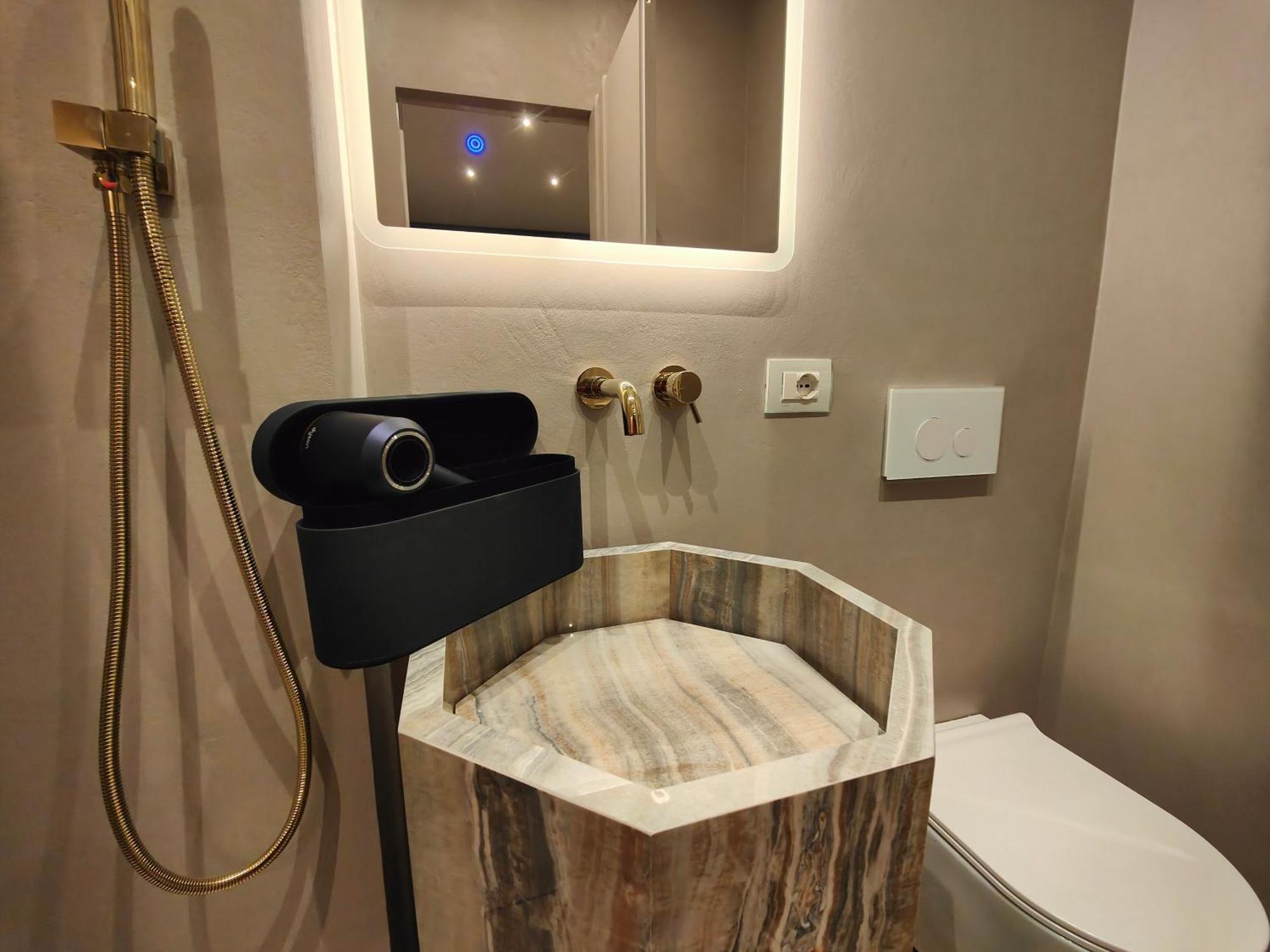 Ottoboni 2A Luxury Penthouse Apartment มิลาน ภายนอก รูปภาพ